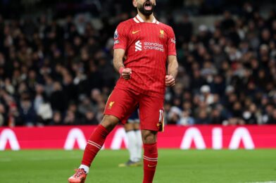 ماذا قال محمد صلاح عن مستقبله في ليفربول بعد الفوز على ليستر؟