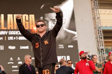 عيون Mbilli أو Scull Canelo