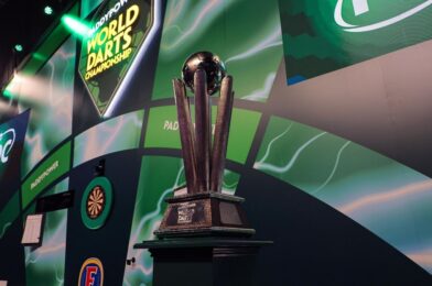 يتفوق ليتلر على فان جيروين ليصبح أصغر بطل لـ Ally Pally
