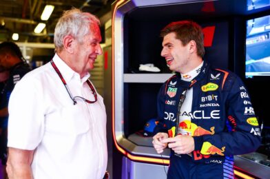 يختار Helmut Marko صفات Max Verstappen ، لأنه لن يغادر Red Bull