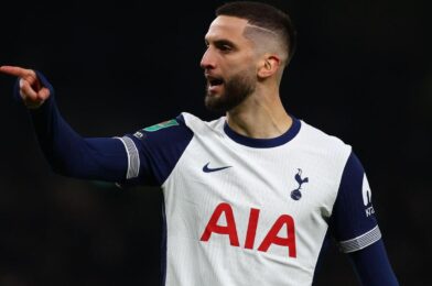 لاعب خط وسط توتنهام بينتانكور سيغيب لمدة أسبوعين ولكن كل شيء على ما يرام