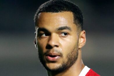 تبع Gakpo Gol Davelely Seven في Anfield مع مشغل كأس EFL