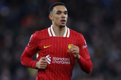 برينتفورد × ليفربول: متصدرو الجدول يعودون إلى طرق الانتصارات