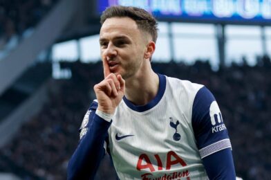 يكشف الفائز بجائزة توتنهام عن مصدر إلهام للاحتفال المدبب ضد رجل UTD
