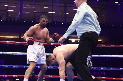 فن Body Punch: Agit Kabayel ومدربه الذي تم الاستهانة به ، Sükrü Aksu