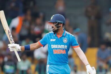 هل تجاهل KL Rahul أوامر BCCI؟ رحلة منفردة الخليط ترفع الحواجب