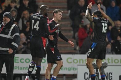 Doncaster 0-2 Crystal Palace: نسور الصوت إلى الجولة التالية من كأس الاتحاد الإنجليزي