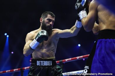 طومسون مزدوج Benavidaly ضد Beterbiev