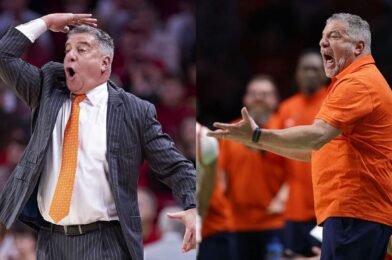 يتفاعل عشاق هيئة التدريس مع Jab de Bruce Pearl في Big Ten Football