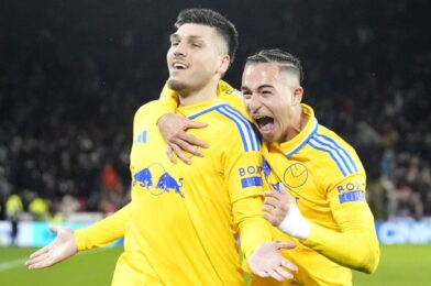 شيفيلد يونايتد 1-3 ليدز: يقول دانييل فارك إن البيض “يجب أن يظلوا على الأرض” على الرغم من النتيجة “المثالية” في Branall Lane | أخبار كرة القدم