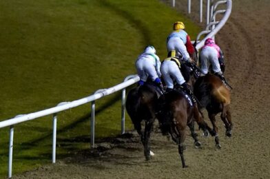 اليوم في Sky Sports Racing: Card Wolverhampton Card لأول مرة متعلمة. أخبار الجري
