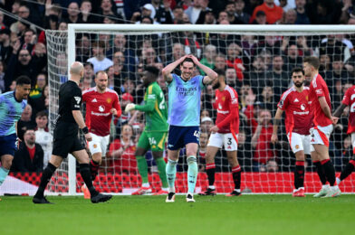 كما تقارن الملحقات الخمسة في أرسانة بالتعادل بعد ليفربول Man UTD