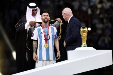 “اترك – في سلام” – يدعو سكالوني إلى صبر قرار ميسي باللعب في كأس العالم 2026