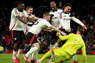 يتفوق Cottagers على حاملي كأس الاتحاد الإنجليزي في أولد ترافورد