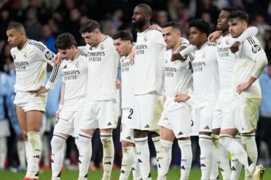 Los Blancos يفوز على ركلة جزاء لتكوين مواجهة أرسنال
