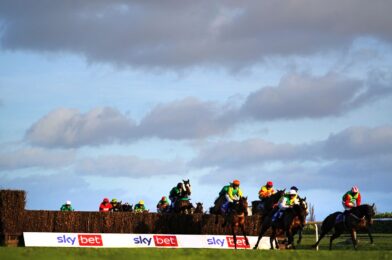 اليوم في Sky Sports Racing: Doncaster و Southwell و Wolverhampton Host Cards | أخبار الجري