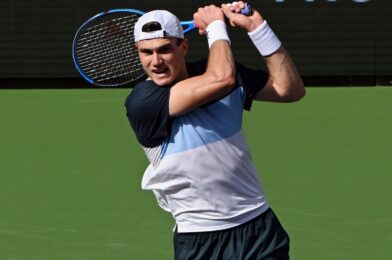 جاك دريبر: Jakub Mensik Beats Indian Wells Champion في Miami Open وسط انقطاع Mass Fan Exodus | أخبار التنس