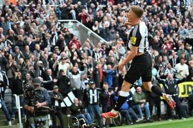 تصنيفات اللاعبين مثل Barnes Brace تأخذ غرفة نوم Magpies
