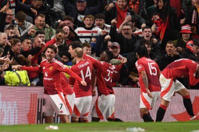 تصنيفات اللاعبين مثل Red Devils تفوز في دوري أوروبا