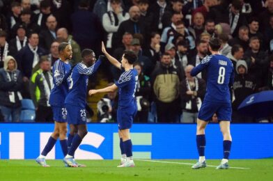 يتجنب أبطال الدوري 1 الصراع للوصول إلى الأربعة الأخيرة