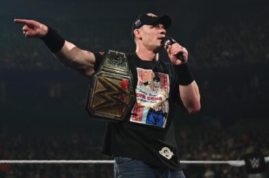جون سينا ​​يتلقى شريكًا جديدًا في فريق WWE