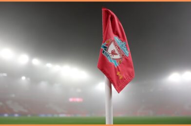 ليفربول يبدأ محادثات مع هوغو إيكيتيك ليحل محل داروين نونيز