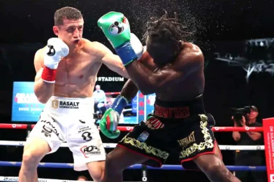 يعتقد Canelo Alvarez أن السلسلة التي لم يهزم من Crawford كان ينبغي أن تنتهي ضد مدريدوف