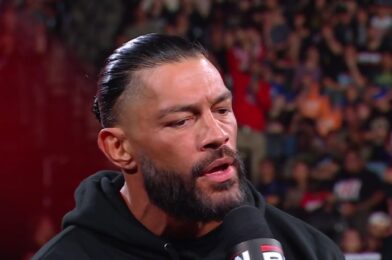 إعادة النظر في Roman Reigns بواسطة SHIELD TRAUMA على WWE RAW