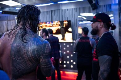 “مرحبًا بكم في الجحيم” – يصدر بطل WWE Top تحذيرًا جريئًا لأعضاء النسب الحقيقية قبل WrestleMania 41